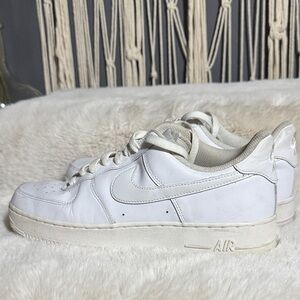 Men's Nike Air Force 1 White Sneakers